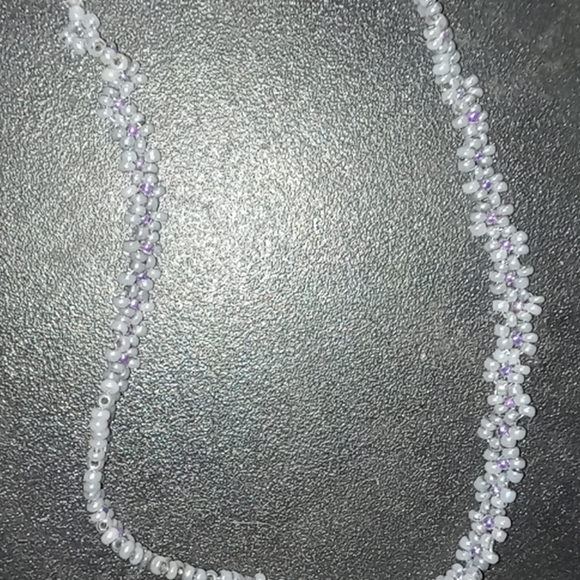 Handmade Daisy chain Choker - Picture 4 of 4